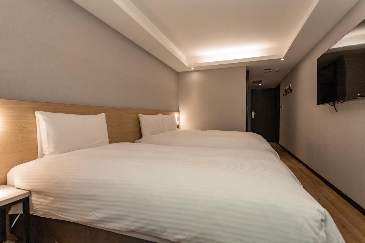 Hub Hotel Тучэн Экстерьер фото