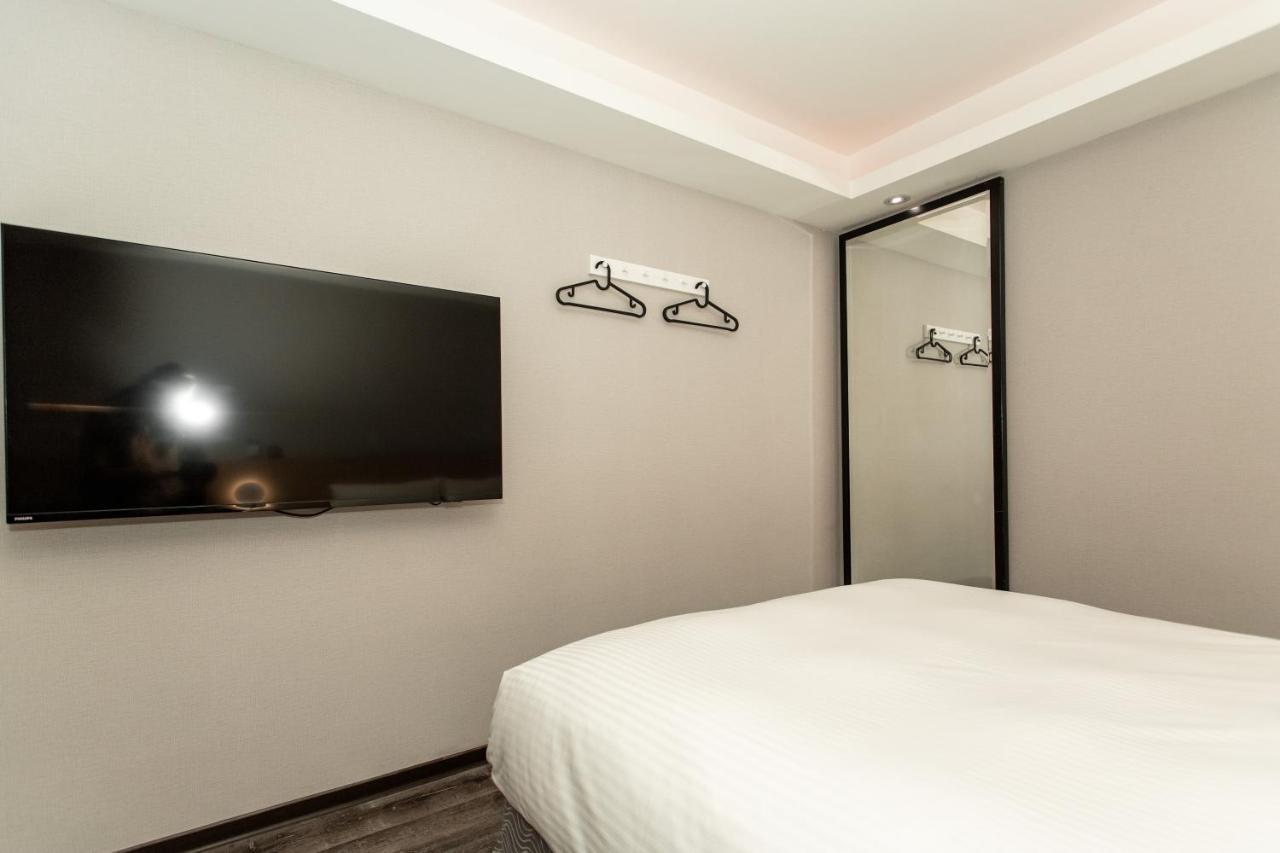 Hub Hotel Тучэн Экстерьер фото